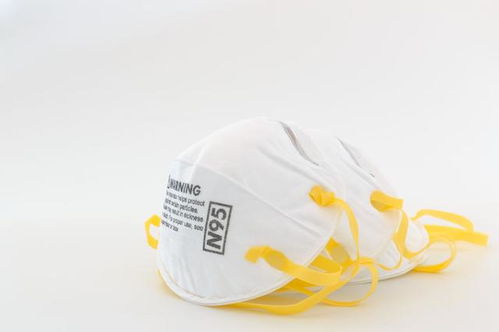 口罩還要戴多久？10個口罩難題解答，無紡布口罩常見問題全解析
